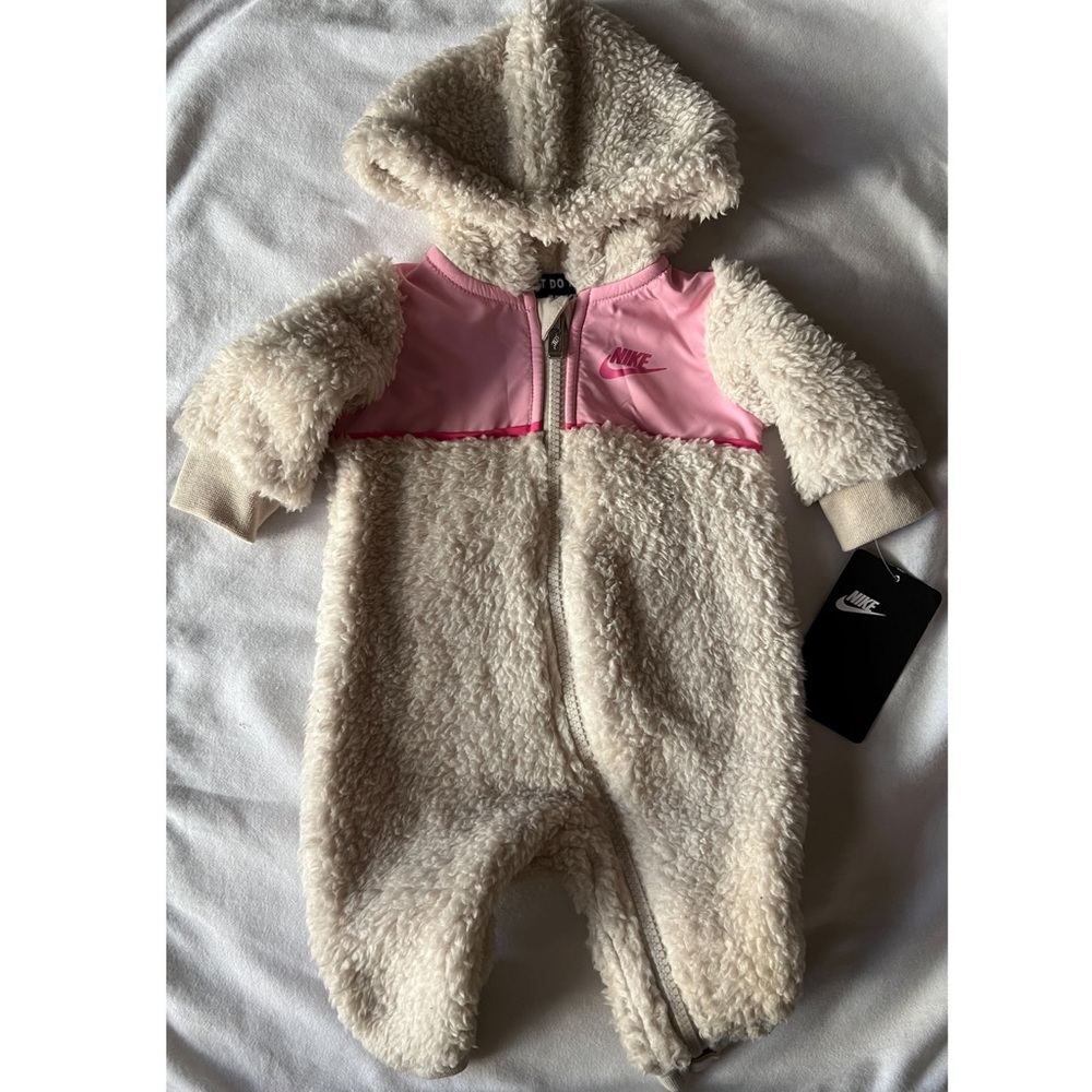 Nike Baby Hooded Onesie